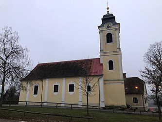 Pfarrkirche St. Johann in der Haide.jpg